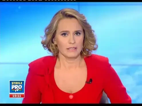 Ucisa pentru ca era frumoasa. Tanara de 19 ani, injunghiata de fostul iubit, un fiu de politist