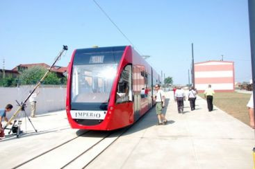 Cum arata tramvaiul de 1,7 mil. euro, pe care Siemens il face la Arad GALERIE FOTO