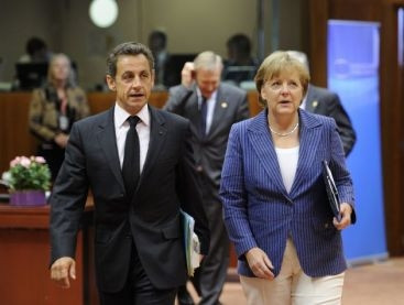 Merkel si Sarkozy dau, astazi, examen in fata Europei. Zona euro ameninta economia globala