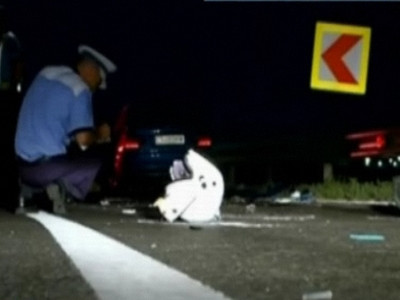 Politist ranit grav, in timp ce urmarea un sofer care nu a oprit la semnal