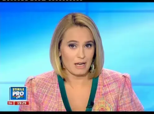 Romania stie sa piarda bani. Exportam fructe de padure si le cumparam inapoi ca gemuri si dulceturi