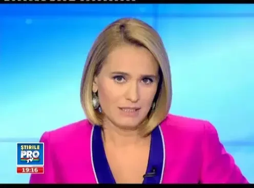 Algele provoaca scandal la Mamaia. Muncitorii, acuzati ca au curatat doar plajele de fite