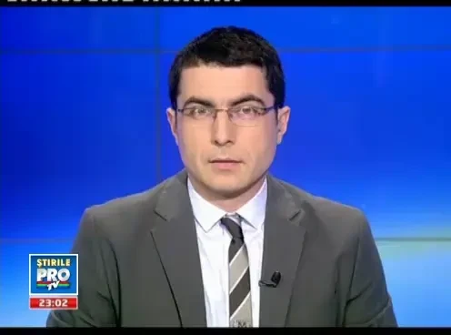 Pentru ca i-a fost lene sa mearga la toaleta, un politist din Sankt Petersburg a ramas fara job