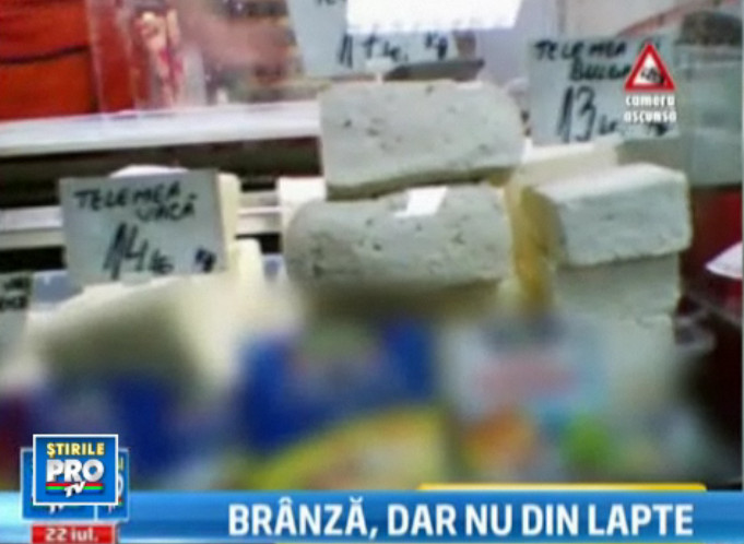 Etichetele care ne mint. Branza bulgareasca cu grasime de balena, in loc de oaie