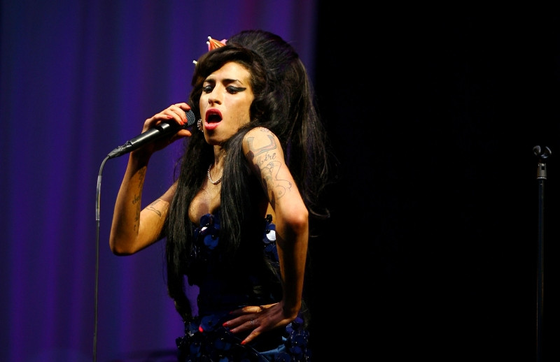 Loredana: "Amy Winehouse a aparut ca o cometa si a eclipsat totul in jurul ei"