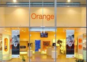 Orange ameninta cu investitii mai mici, dupa ce Guvernul a impus impozitul pe constructii speciale