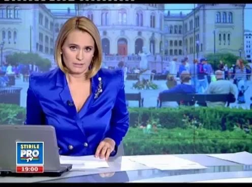 VIDEO. Jale made in Romania. Lautarii romani canta la Oslo despre masacrul din Norvegia