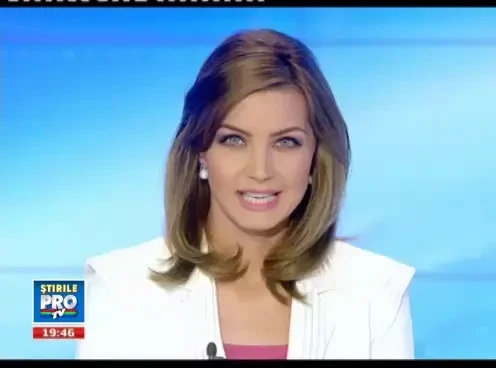 El e cantaretul care se "lauda" ca are cel mai mic penis din lume. VIDEO