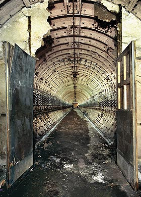 UK, tara cu cele mai multe buncare din Occident. De ce au fost construite si in ce s-au transformat