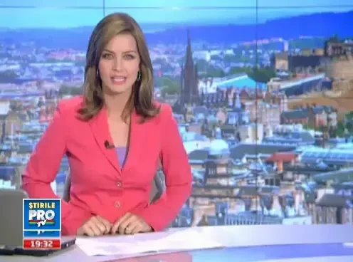 "Nu vrem sa fim protagonistii inca unei nunti a secolului".Nepoata reginei Angliei s-a maritat.VIDEO