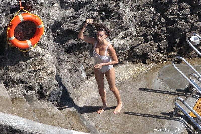 Cum arata copilul lui Penelope Cruz si al lui Javier Bardem. Imaginea unei familii fericite. FOTO