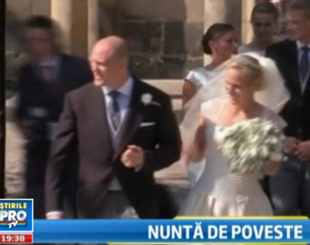 O alta nunta de poveste. Nepoata reginei Angliei, admirata de o tara pentru eleganta sa. VIDEO