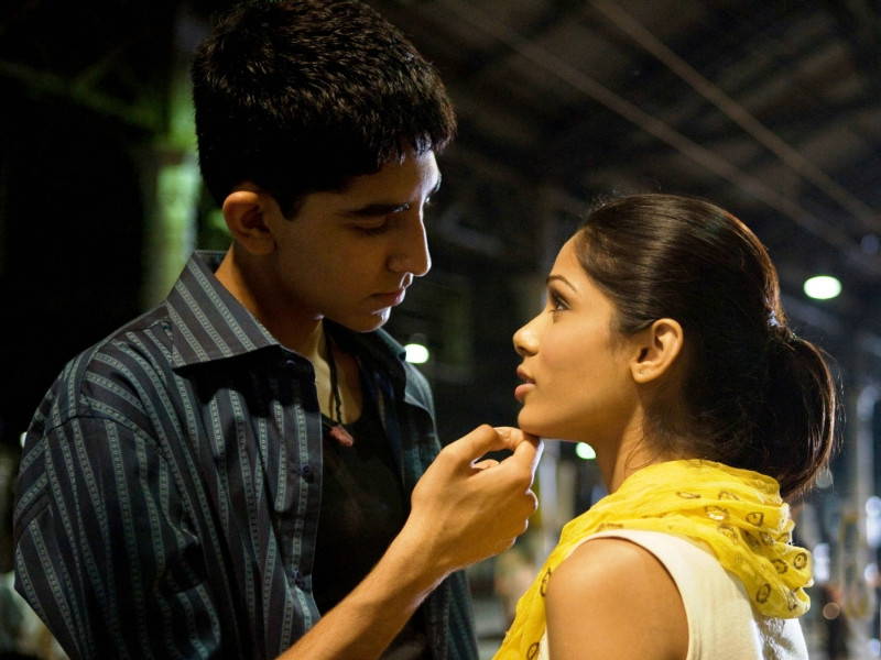 Din 2 august, un film cu opt premii Oscar: ”Vagabondul milionar”, disponibil pe voyo.ro