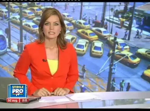 Taximetristii greci, in a treia saptamana de greva. Turistii, abandonati in strada, cu tot cu bagaje