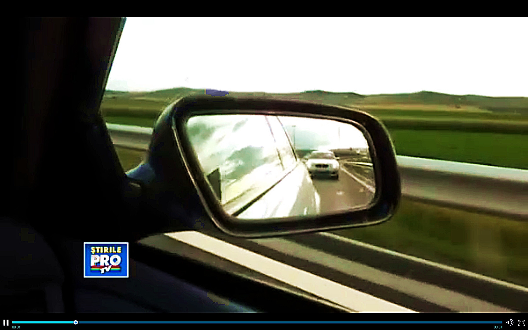 "Liniuta" de pe A3: De ce politia nu ii poate amenda pe cei doi soferi care goneau cu 300 km/h