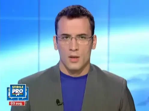 Scene de GROAZA. Detinut legat de scaun si cu o casca pe cap ca sa ii acopere urletele