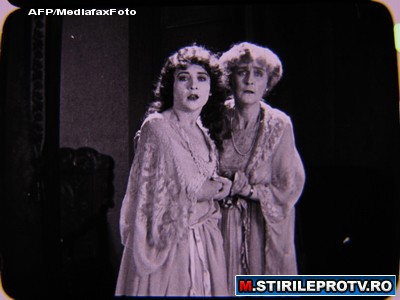 Alfred Hitchcock isi socheaza fanii in mod placut. Ultimul film al sau, descoperit in Noua Zeelanda