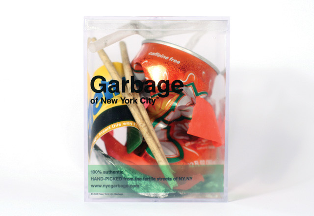 Americanii se bucura ca lumea intreaga le cumpara gunoiul. FOTO