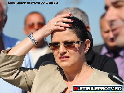 Ministrul Transporturilor Anca Boagiu a fost audiata la DNA