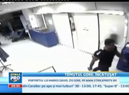 Momentul in care Gore il injunghie pe brancardierul din Cluj. VIDEO camera de supraveghere