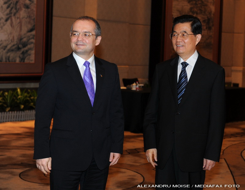 Boc a plecat in China sa obtina miliarde de dolari si s-a intors cu ... promisiuni si bune intentii