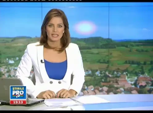 Extraterestrii de la Luncani. Satenii au filmat OZN-uri si ii asteapta acum pe