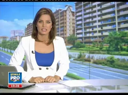 Romanii plecati la munca in strainatate, convinsi de agentii imobiliari sa-si repare casele din tara