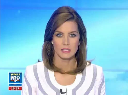 Imagini incredibile. Momentul in care o scena se prabuseste, chiar in timpul unui concert