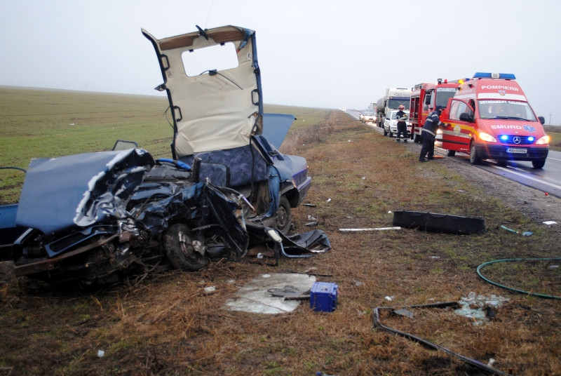 Un politist a murit la datorie. Urmarea niste contrabandisti, dar a fost accidentat de o soferita