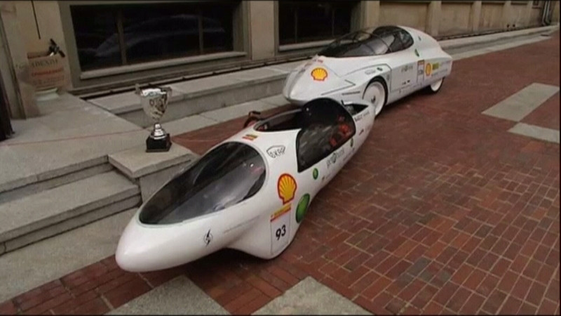 Autoturismul care merge 700 km, cu un litru de benzina, inventat de cativa studenti