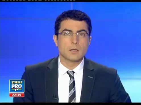 S-a luat la harta cu proprietarul barului si a ajuns la spital injunghiat cu pieptenele pentru oi