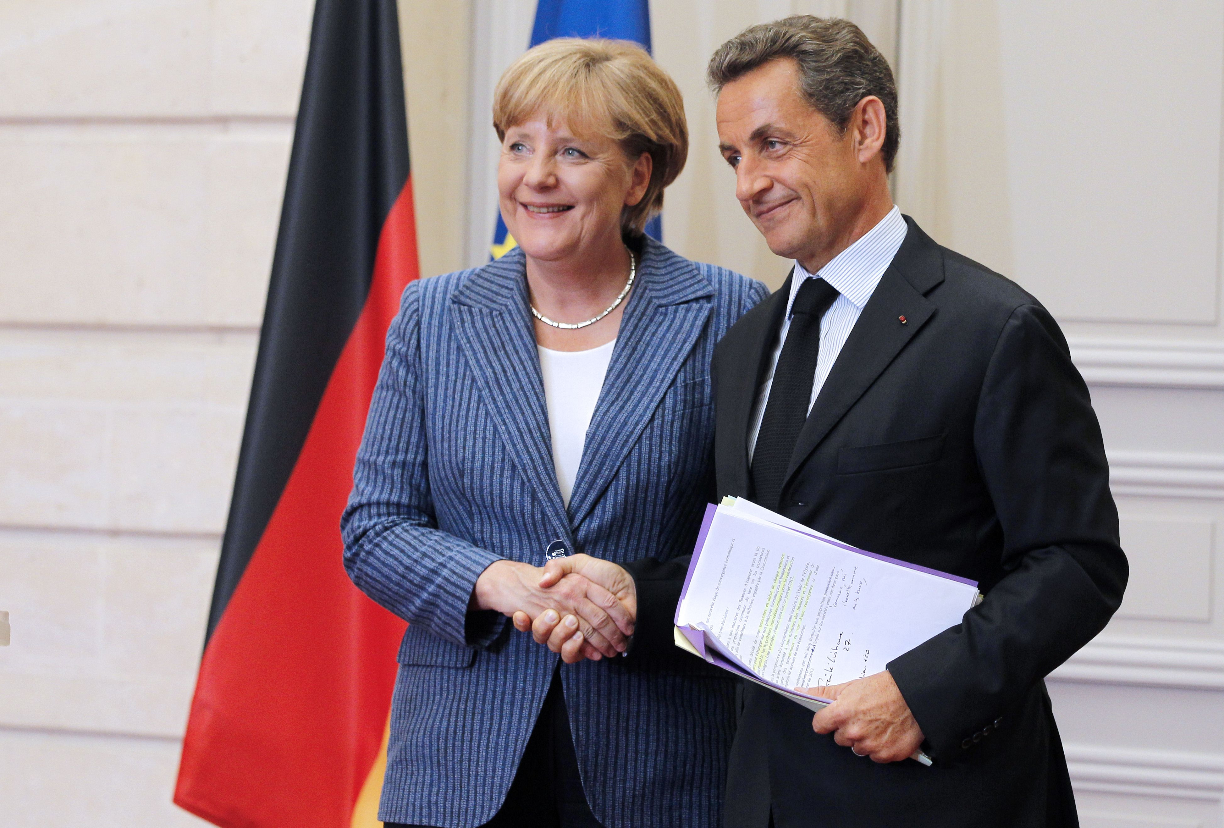 Merkel si Sarkozy vor formarea unui "veritabil guvern al zonei euro"