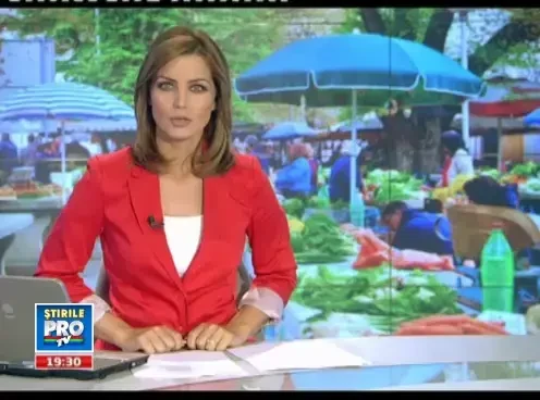 Gospodinele au profitat de preturile mici de la legume si s-au pus pe cumparat pentru conserve