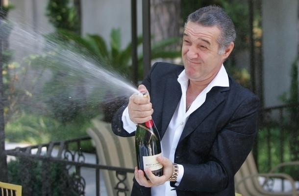 El e stelistul care joaca meciul vietii cu TSKA! Liverpool si Fiorentina vin sa-l cumpere!