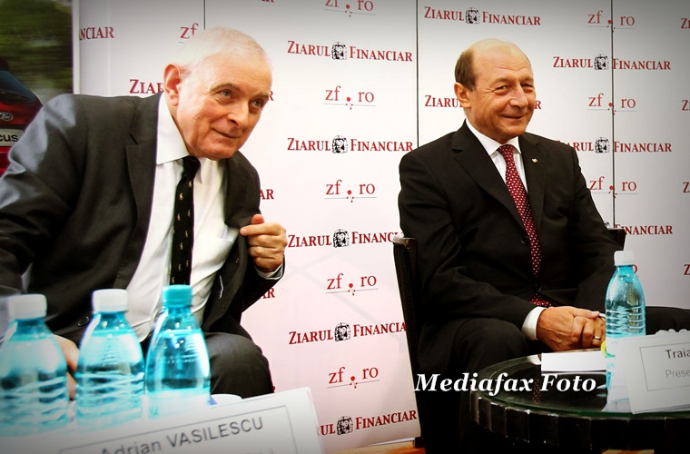 Vasilescu, BNR: Unui premier tehnocrat i-ar fi greu "sa faca echilibristica" la Palatul Victoria