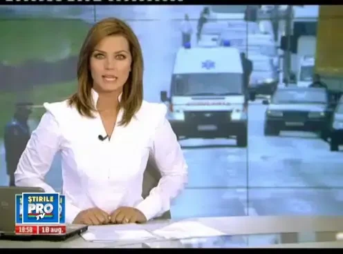 Imagini dramatice in fata unui spital inchis. Resuscitat in plina strada, langa usile ferecate