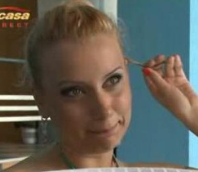 Pamela de Romania: Fostul sot ma batea pana ma invinetea