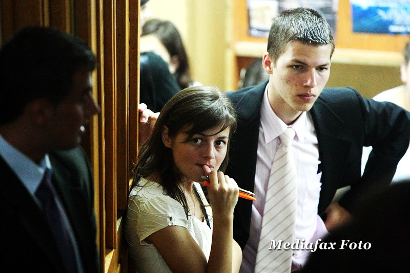 Au inceput inscrierile pentru “examenul maturitatii”. Mai sunt doar doua saptamani pana la BAC