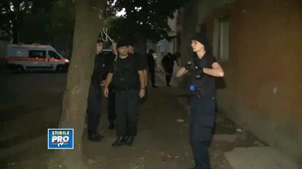 Casa ororilor. Copil de 10 ani, gasit in coma alcoolica la cea mai mare evacuare din acest an