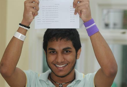 A facut atac de cord in timpul examenului, dar l-a trecut cu brio