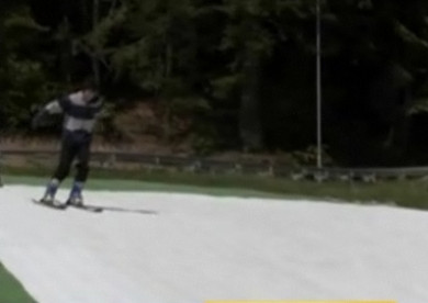 Schi in plina vara, pentru romanii cu bani care au ales muntele