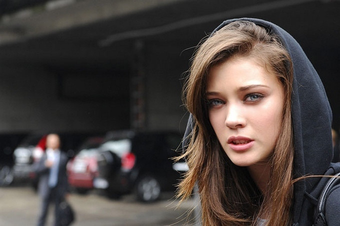 The Economist a calculat anul in care se va naste ultima romanca. Brazilienii raman singuri pe Terra