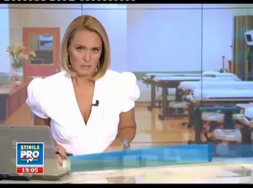 Lacrimile mamei pe medalia fiului. Politistul bagat in coma de Danezu, decorat pe patul de spital