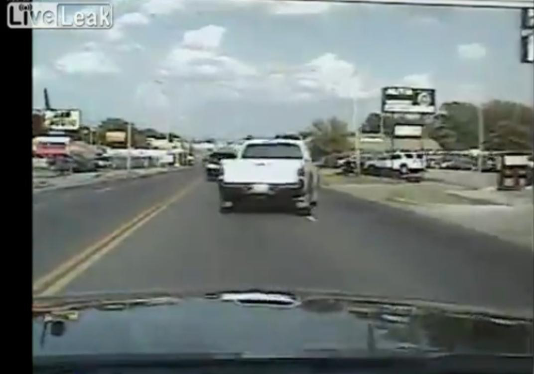 Cand moartea sta ascunsa desi e chiar in fata ta. VIDEO