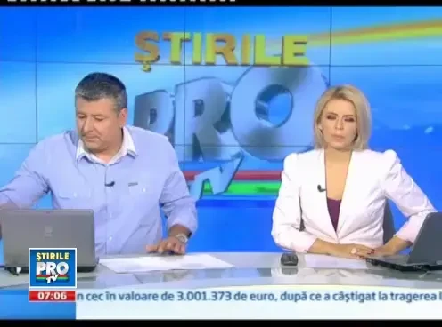 VIDEO. Abia mai vezi masinile de sub copacii cazuti. Cum arata Capitala dupa furtuna de miercuri