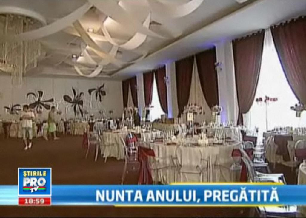 Petrecerea verii costa 360.000 de euro. Tortul miresei e mai inalt ca usa la nunta lui Borcea