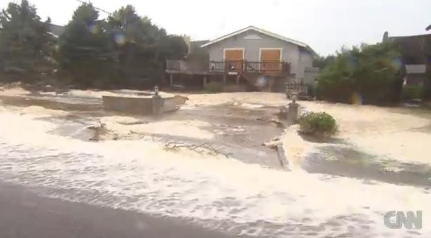 Bilantul mortilor in urma uraganului Irene a ajuns la 41. Pagubele: peste 10 miliarde de dolari