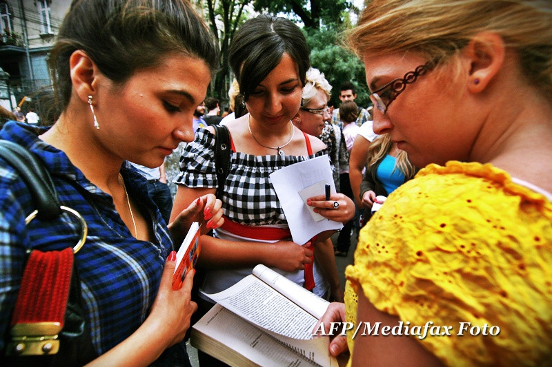 Bacalaureat 2011. Baremul de corectare pentru subiectele de la limba romana. Calculeaza-ti nota