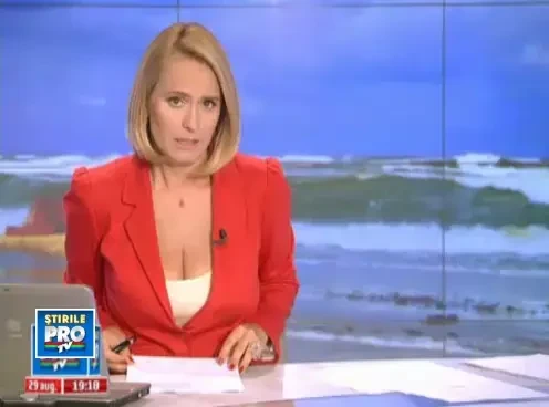 Experiment ProTV: Cum s-a descurcat un salvamar in lupta cu valurile uriase de pe litoral