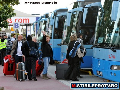 Peste 1000 de turisti romani sunt blocati in Antalya